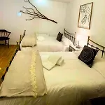 La Casa De Mis Padres Arahuetes