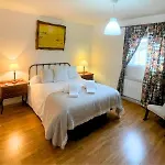 La Casa De Mis Padres