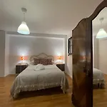 La Casa De Mis Padres * Arahuetes