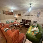 La Casa De Mis Padres