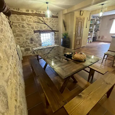 La Casa De Mis Padres *